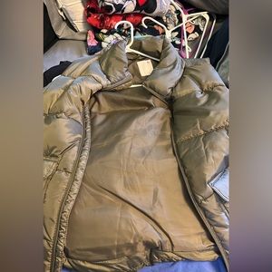 SO brand puffy sleeveless vest